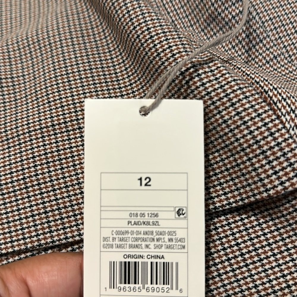 Plaid Skirt NWT - Picture 7 of 7